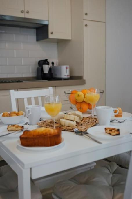 Komodo Gran Poder - Penthouse With Private Pool And Cozy Twin Bedroom Apartment Sevilla